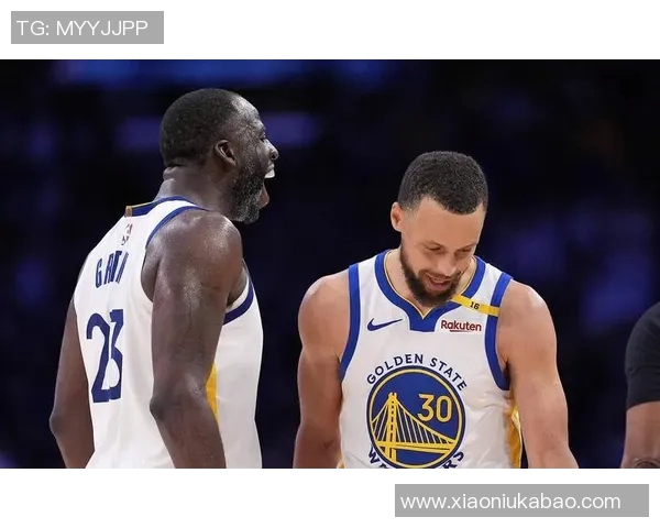 最高5年2.4亿，湖人该逢高出手里夫斯？美媒晒3大下家火箭队入选